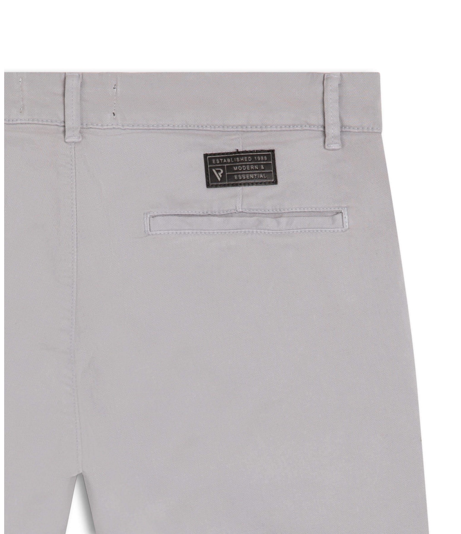Bermuda Chino Jogging Color Cinza Claro