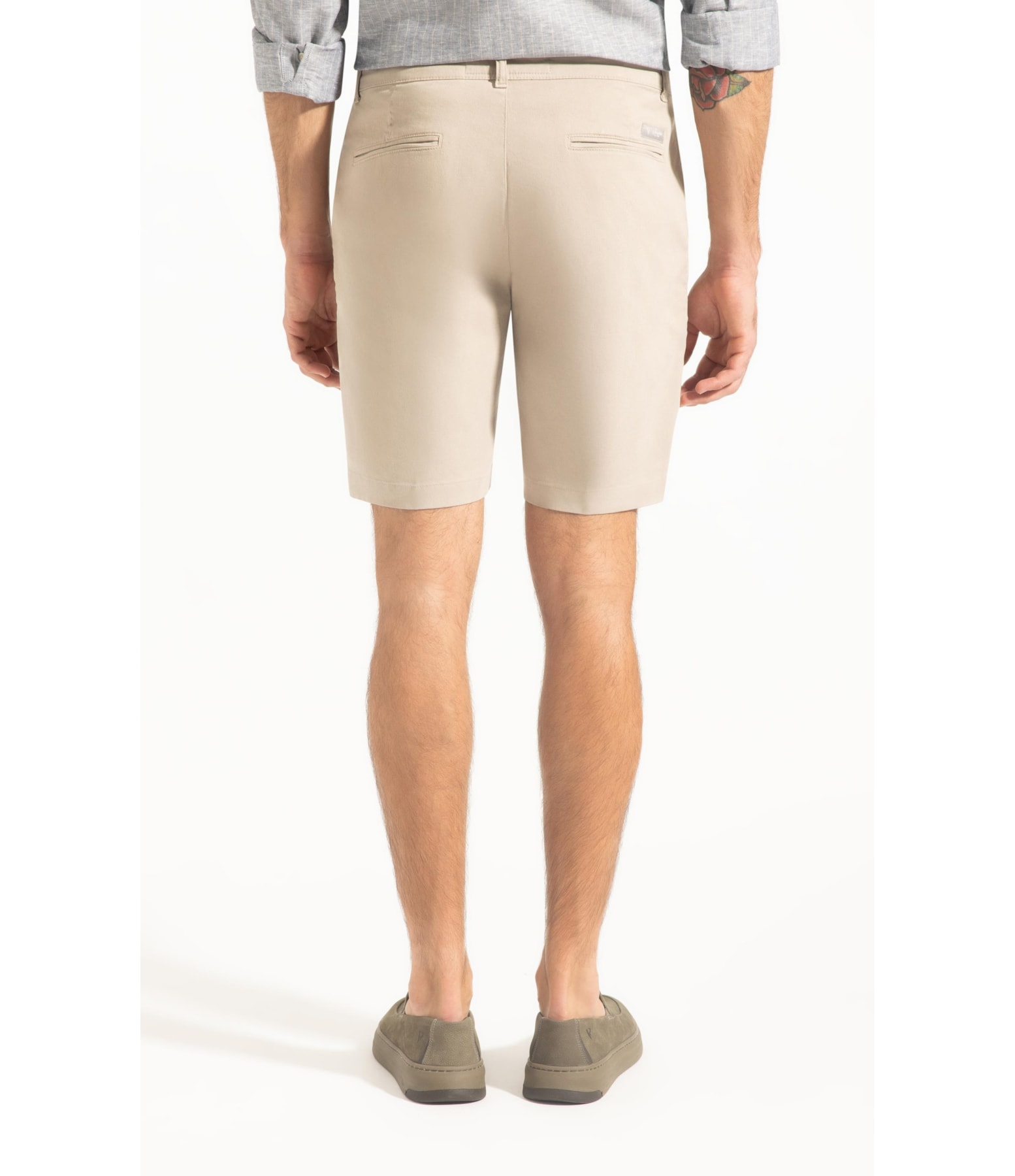 Bermuda Jogging Color Classic Chino Husk