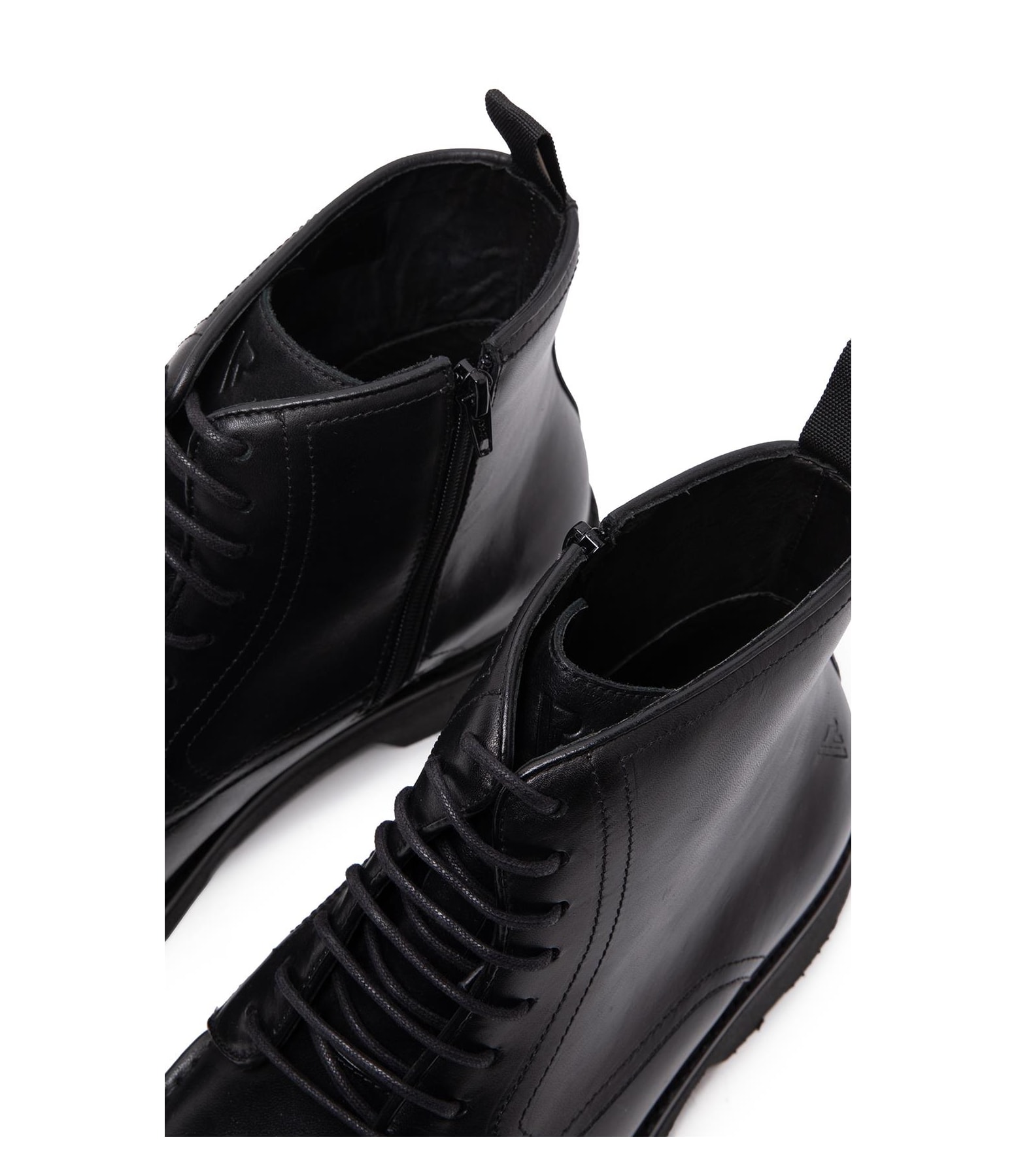 Bota Amadeo Preto