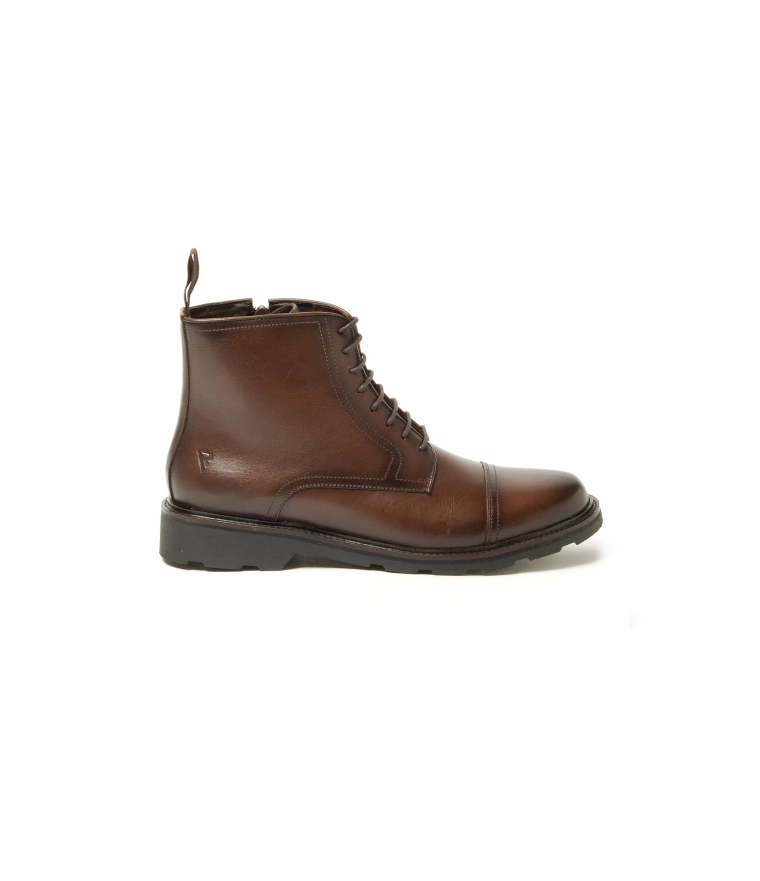 Bota Ian Cafe