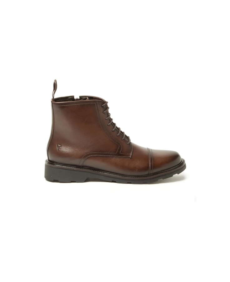 Bota Ian Cafe