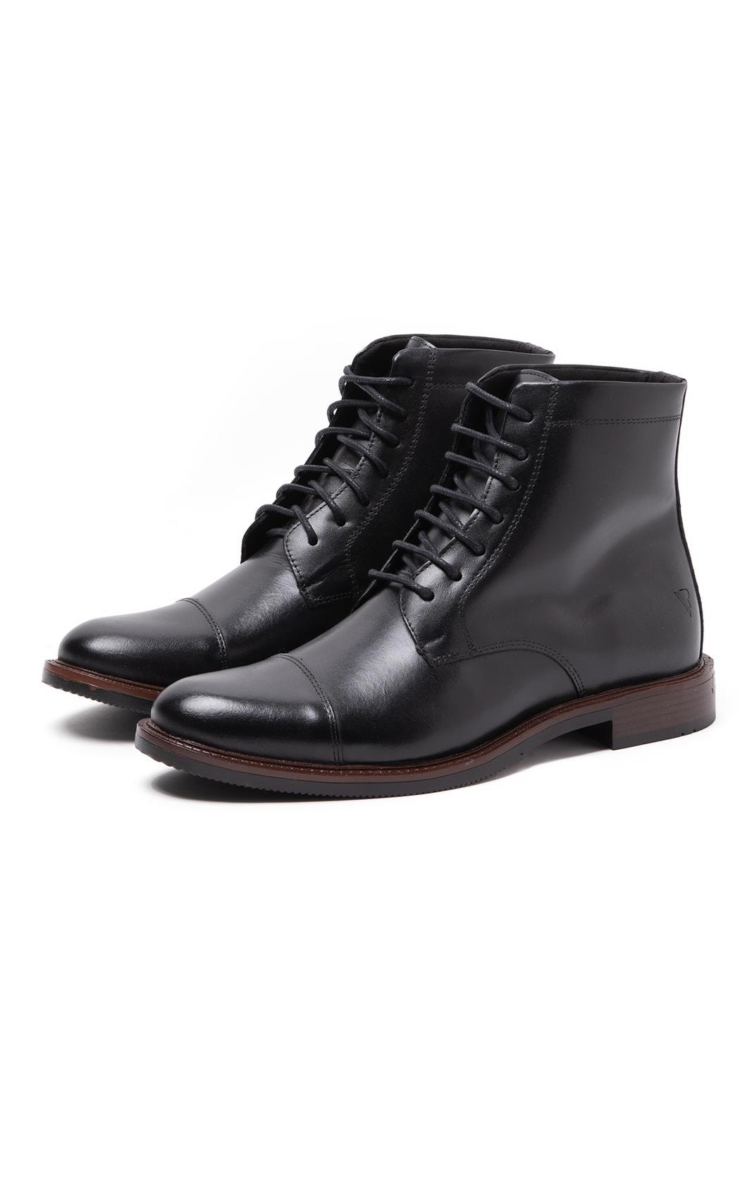 Bota Russel Preto
