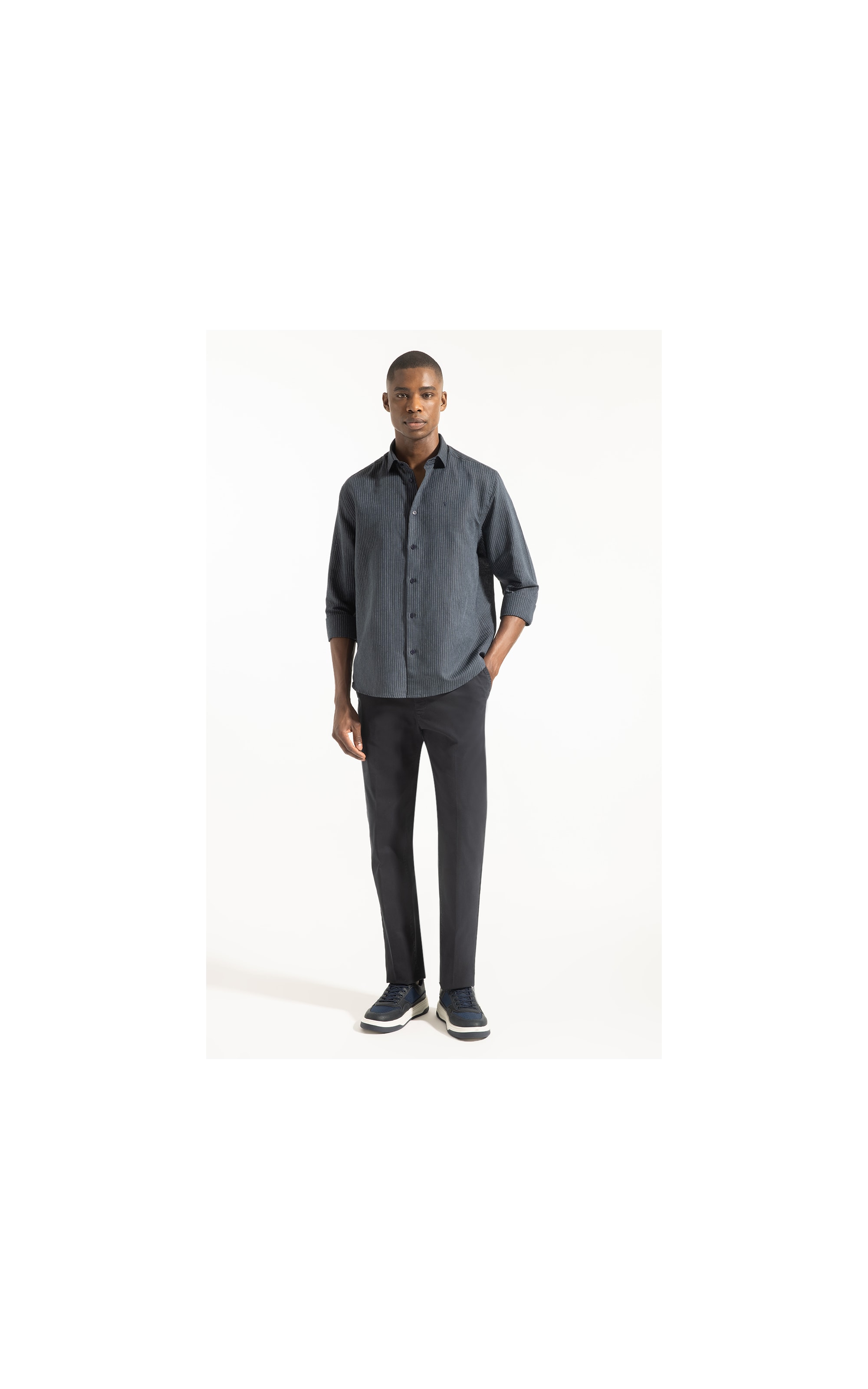 Calça Chino Color Dark Navy