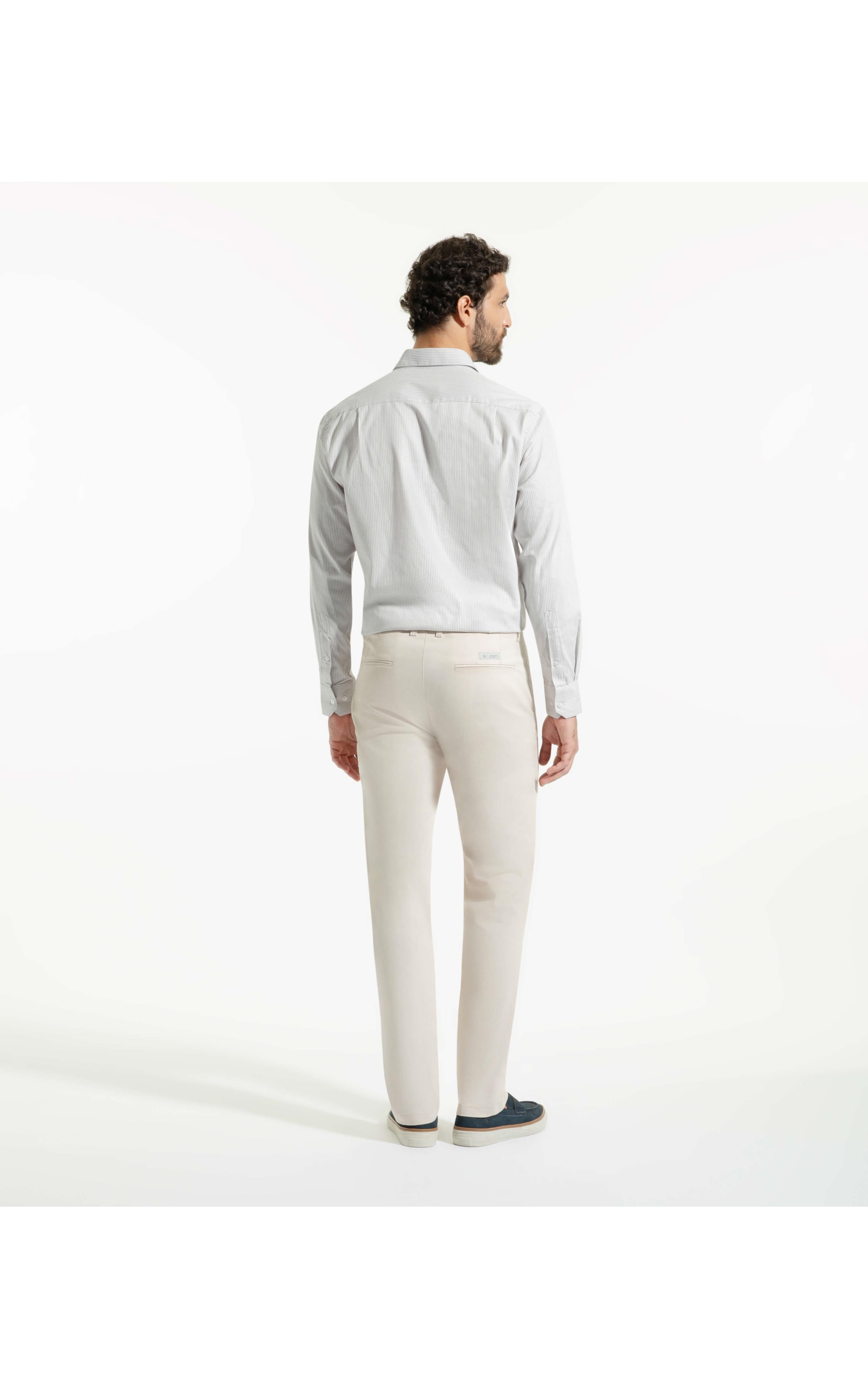 Calça Color Twill Piece Dye Tradicional Chino Sandy