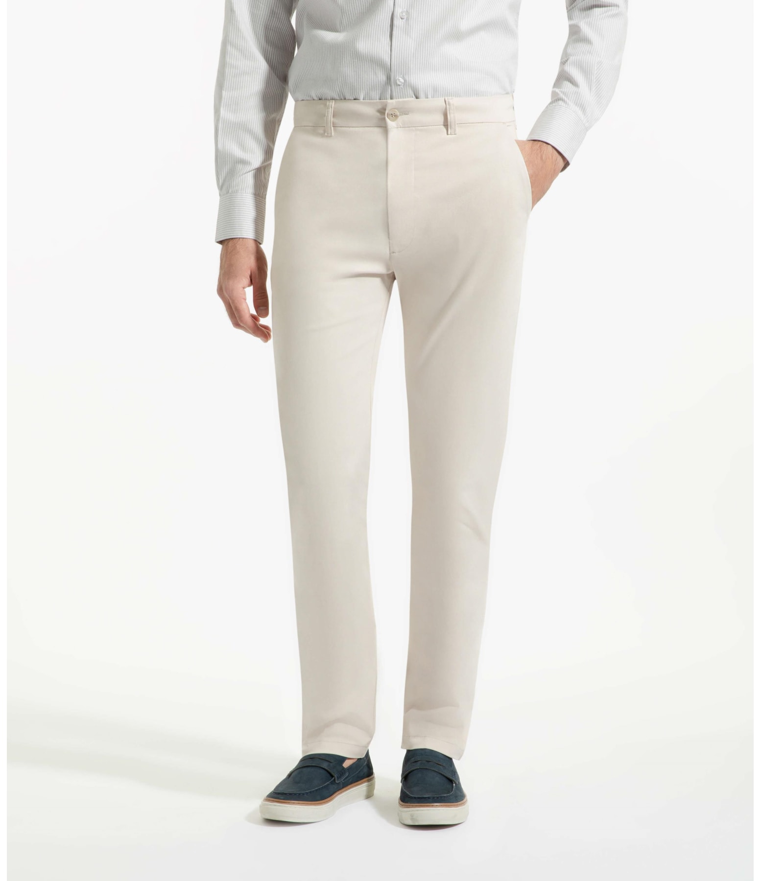 Calça Color Twill Piece Dye Tradicional Chino Sandy
