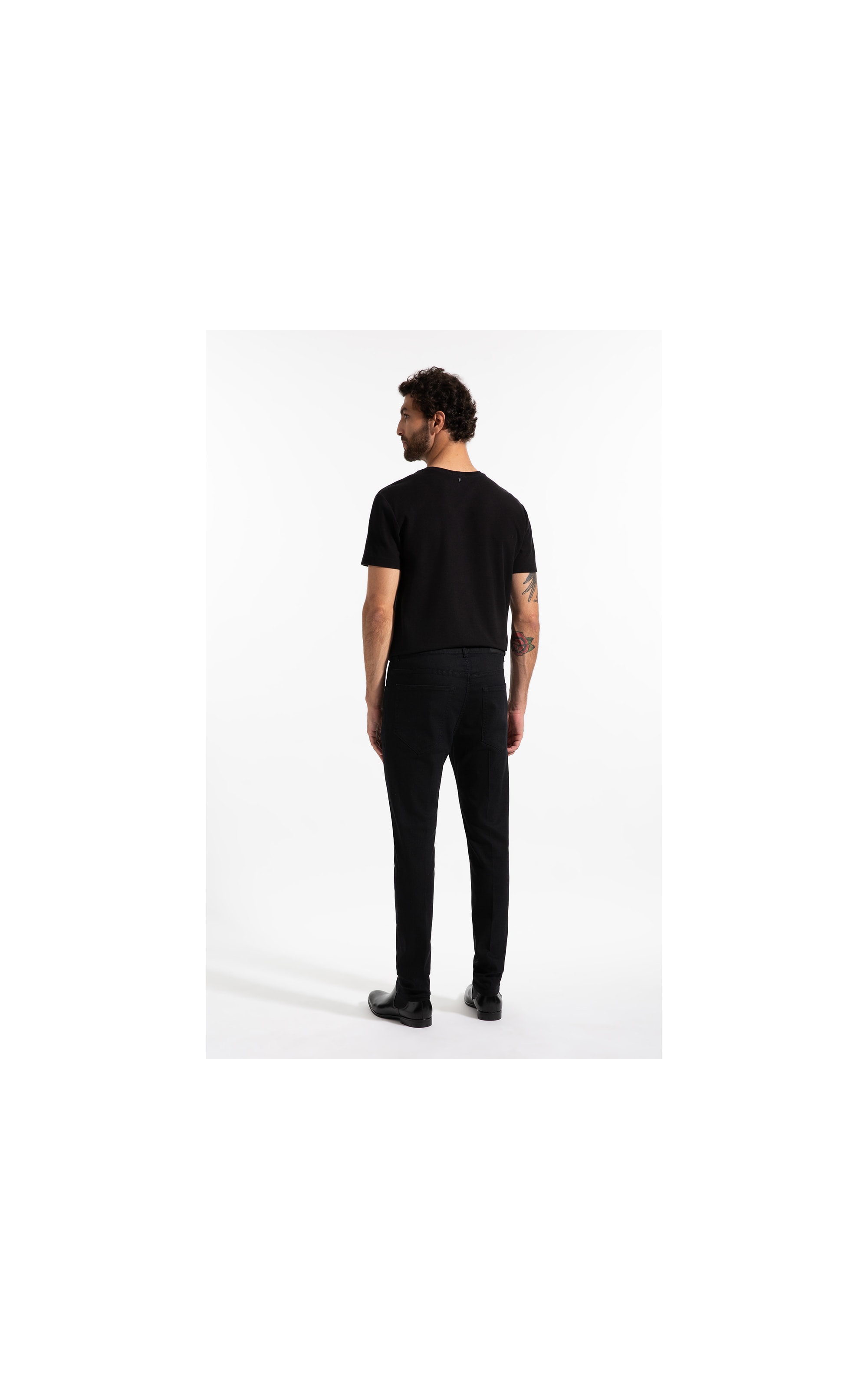 Calça Jeans First Black (Skinny) 5 Pockets Amaciado