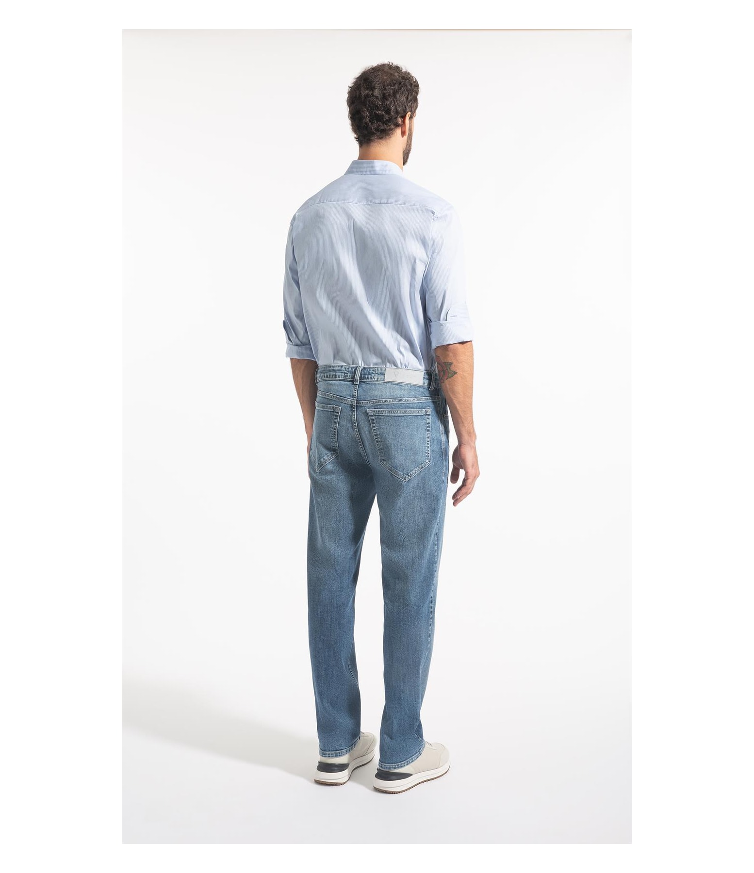 Calça Jeans High Comfort Stretch 5 Pockets Lavagem Baixa