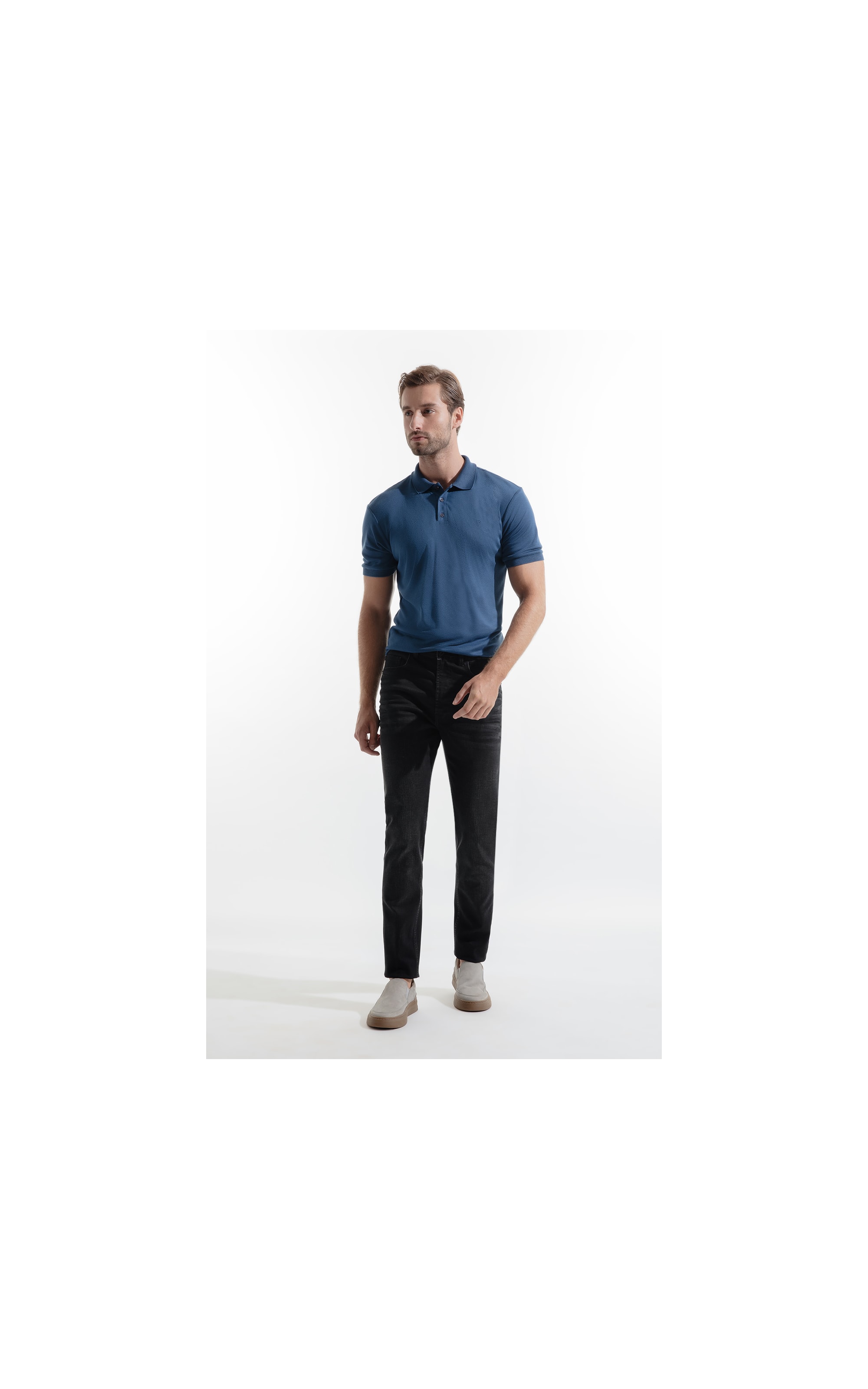 Calça Jeans Intense Black Slim Lavagem Alta