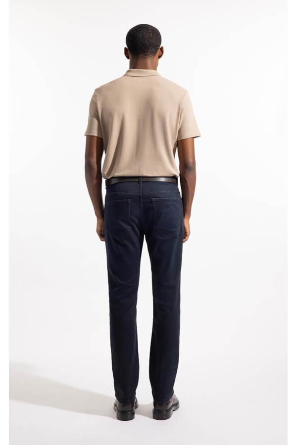 Calça Jeans Jogging Intense Blue (Slim) 5 Pockets Lav. Escuro C/ Used e Matiz