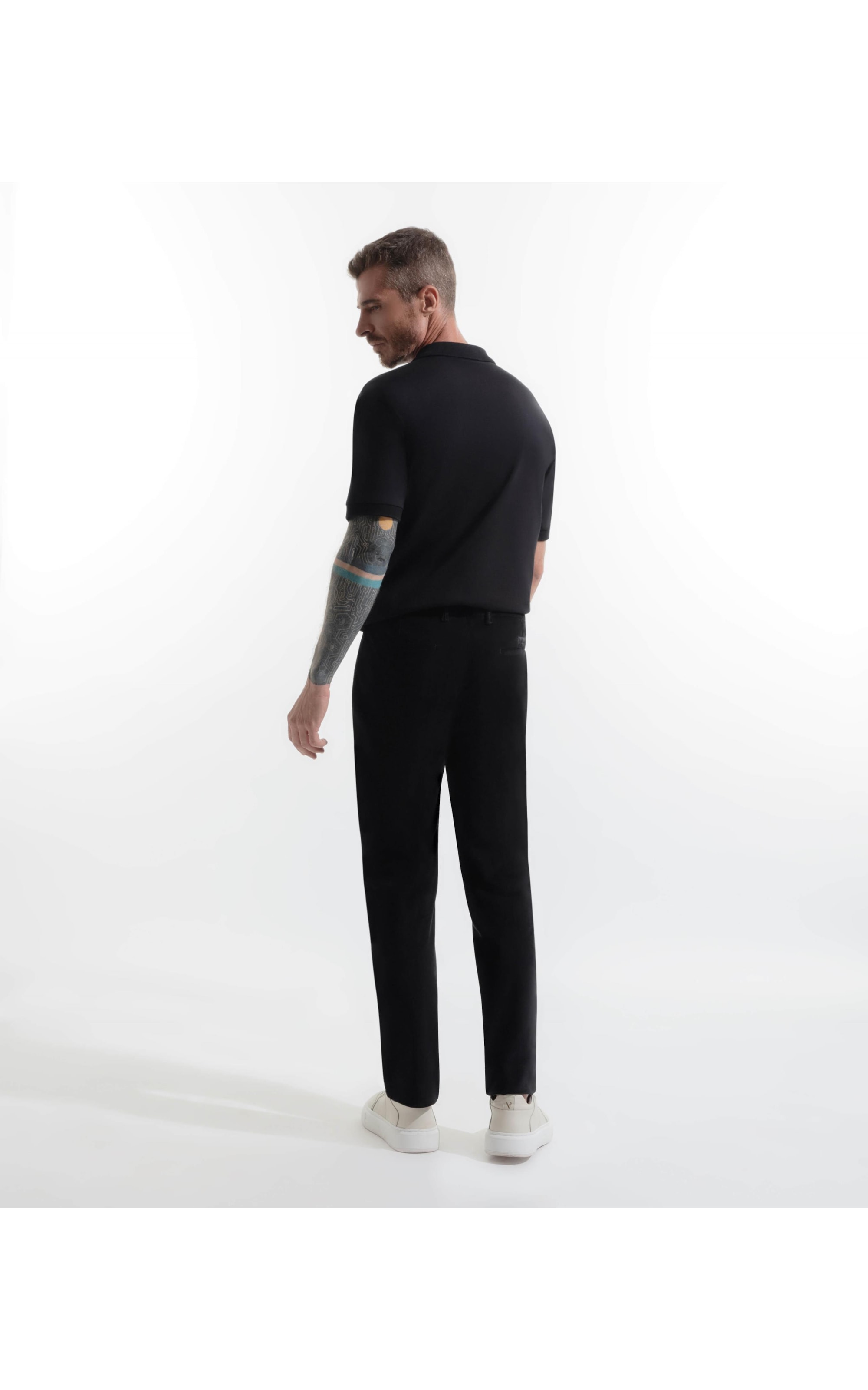 Calça Veludo Slim Preto