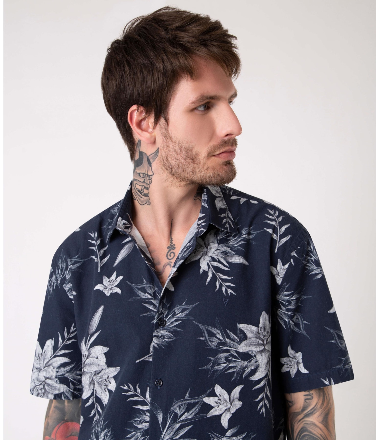 Camisa Algodão Flowers Dark Navy