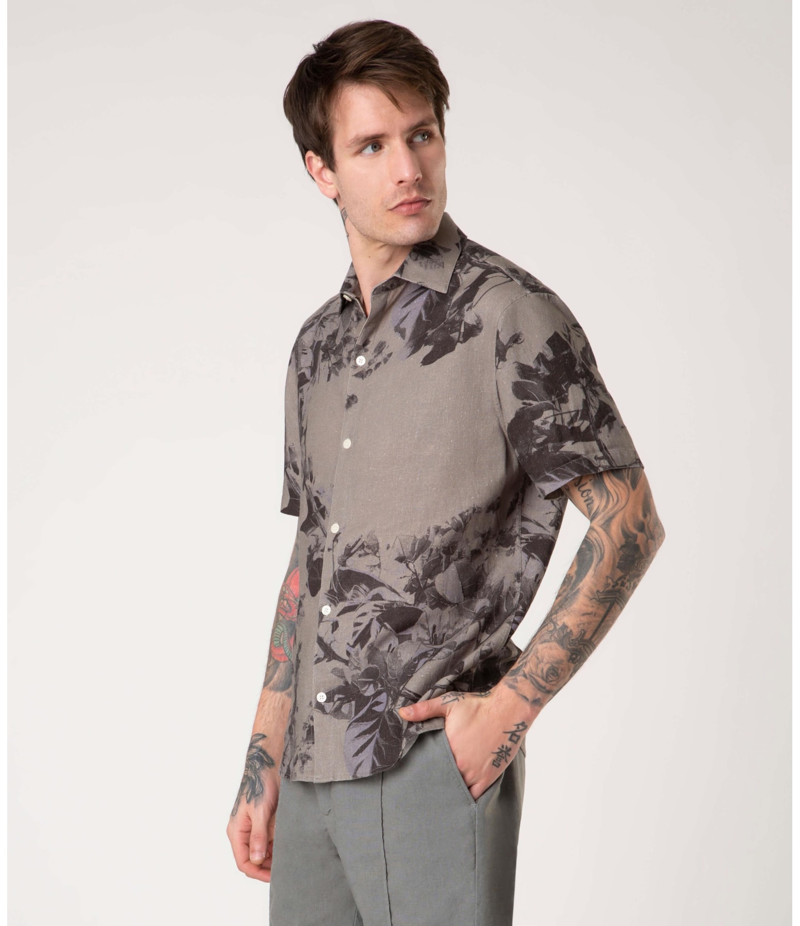 Camisa Linho Folhagem Militar Verde Militar