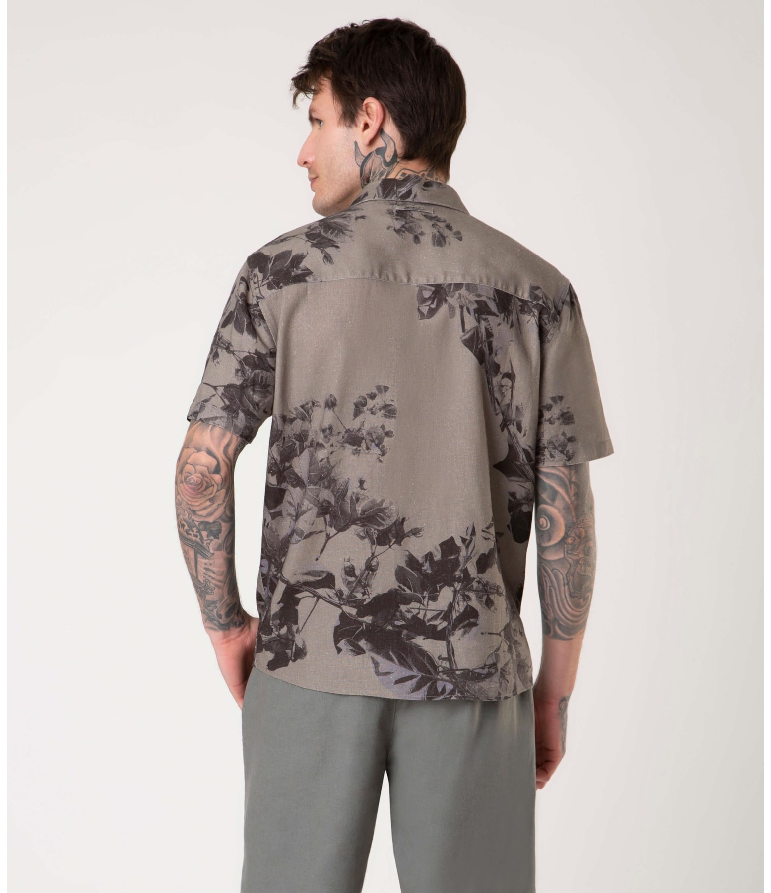 Camisa Linho Folhagem Militar Verde Militar