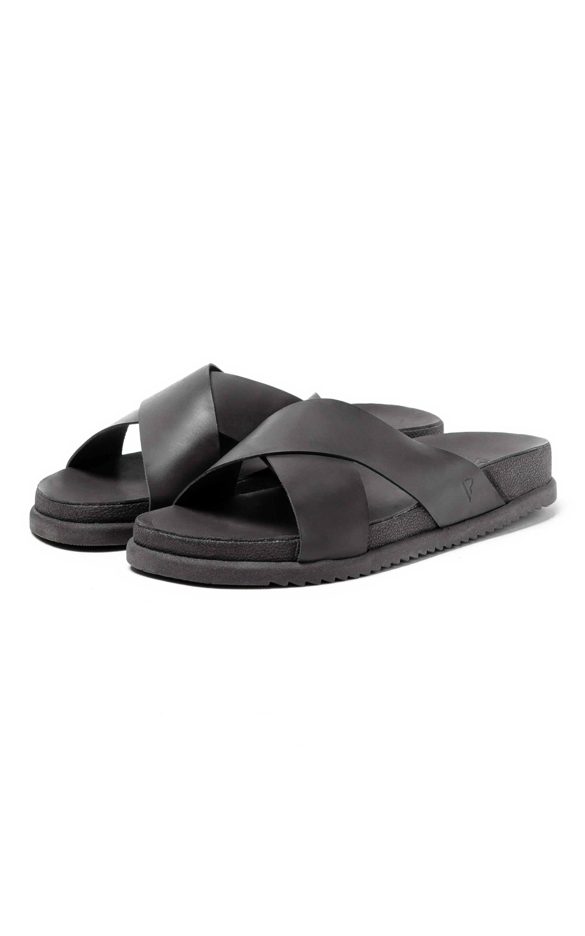Chinelo Adam Preto