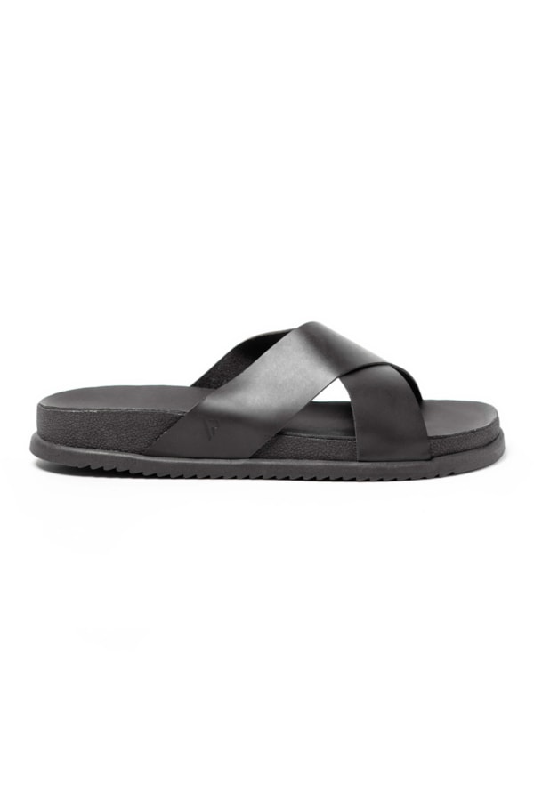 Chinelo Adam Preto