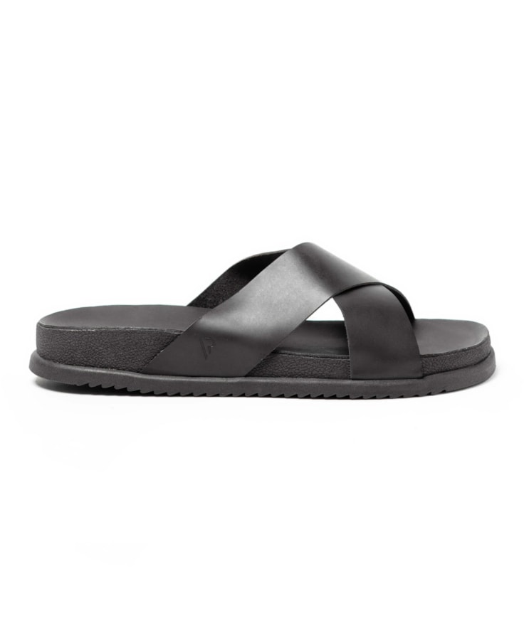 Chinelo Adam Preto