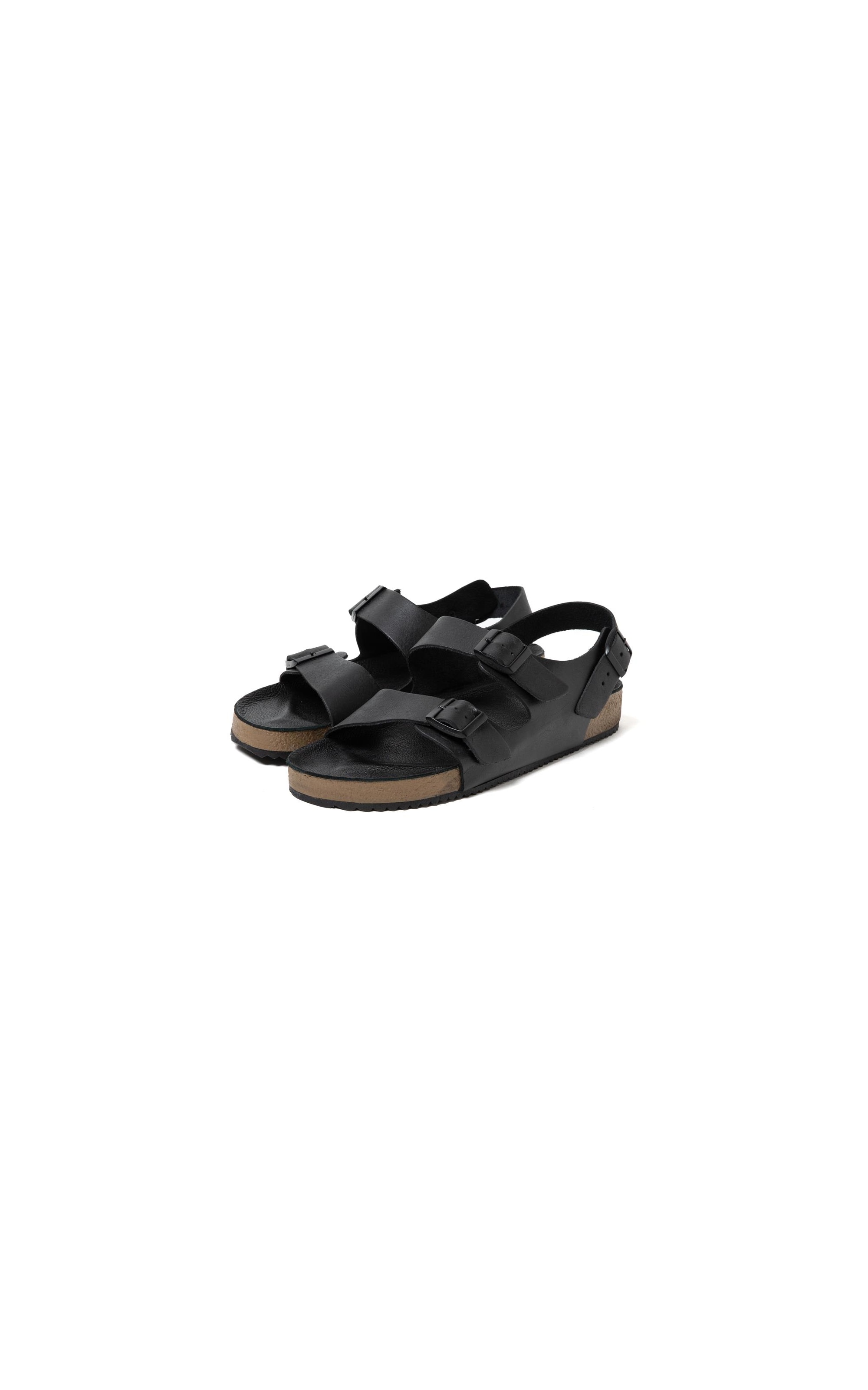 Chinelo Finnegan Preto