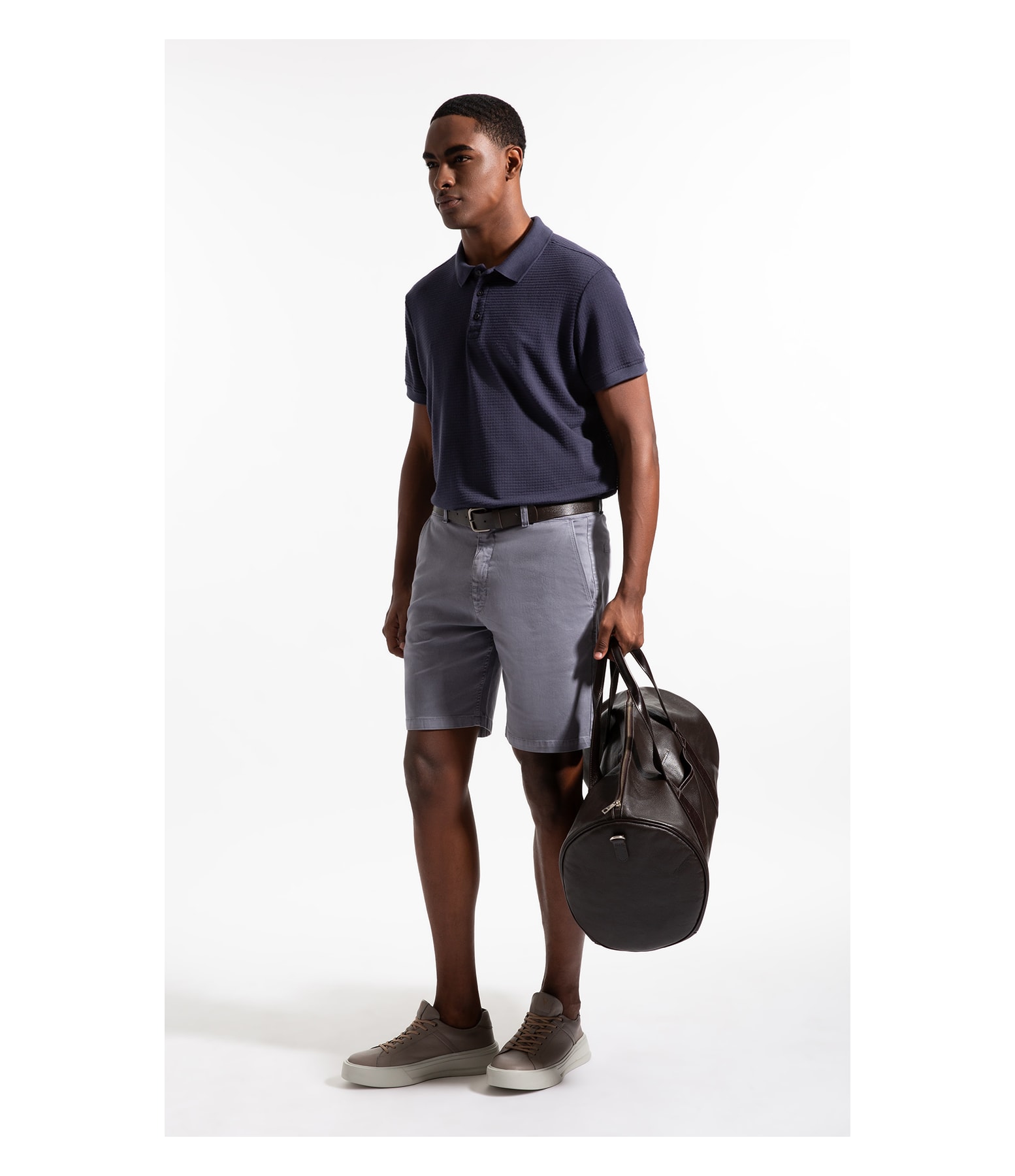 Jogging Color Hi Stone (Classic) Chino Cinza Claro
