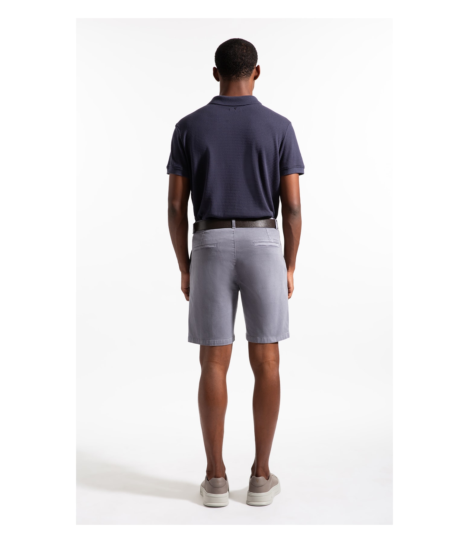 Jogging Color Hi Stone (Classic) Chino Cinza Claro