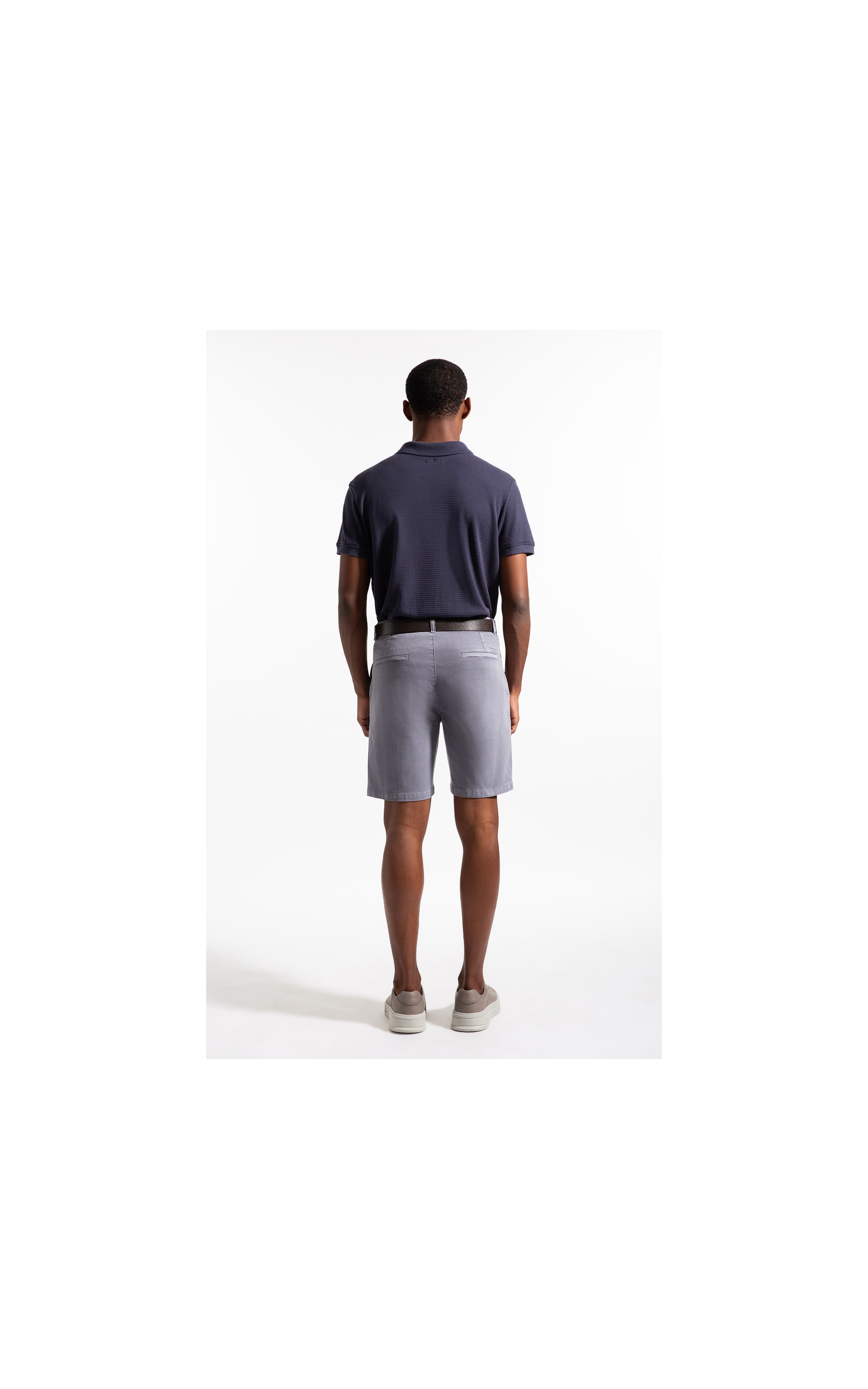 Jogging Color Hi Stone (Classic) Chino Cinza Claro