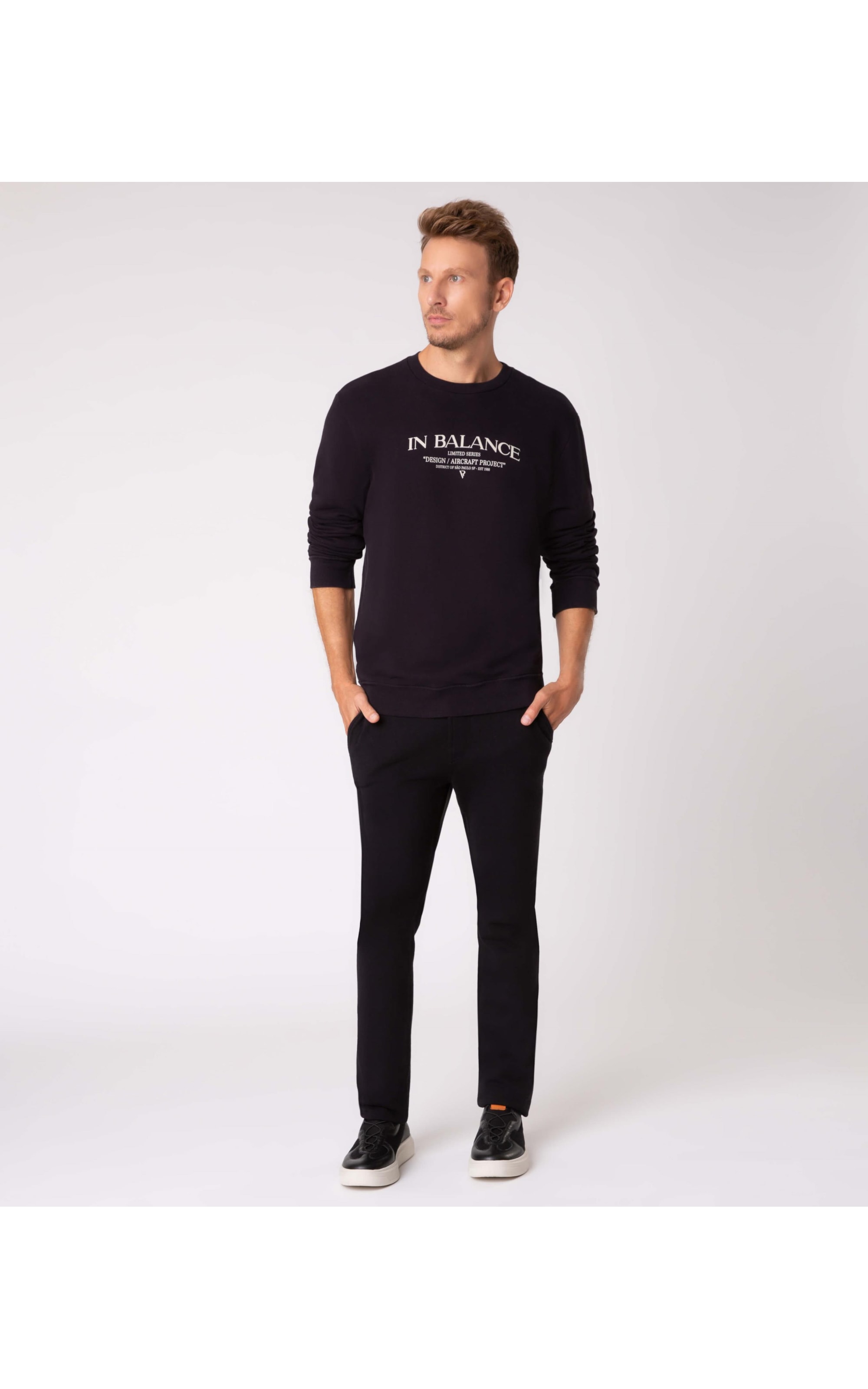 Moletom In Balance Preto