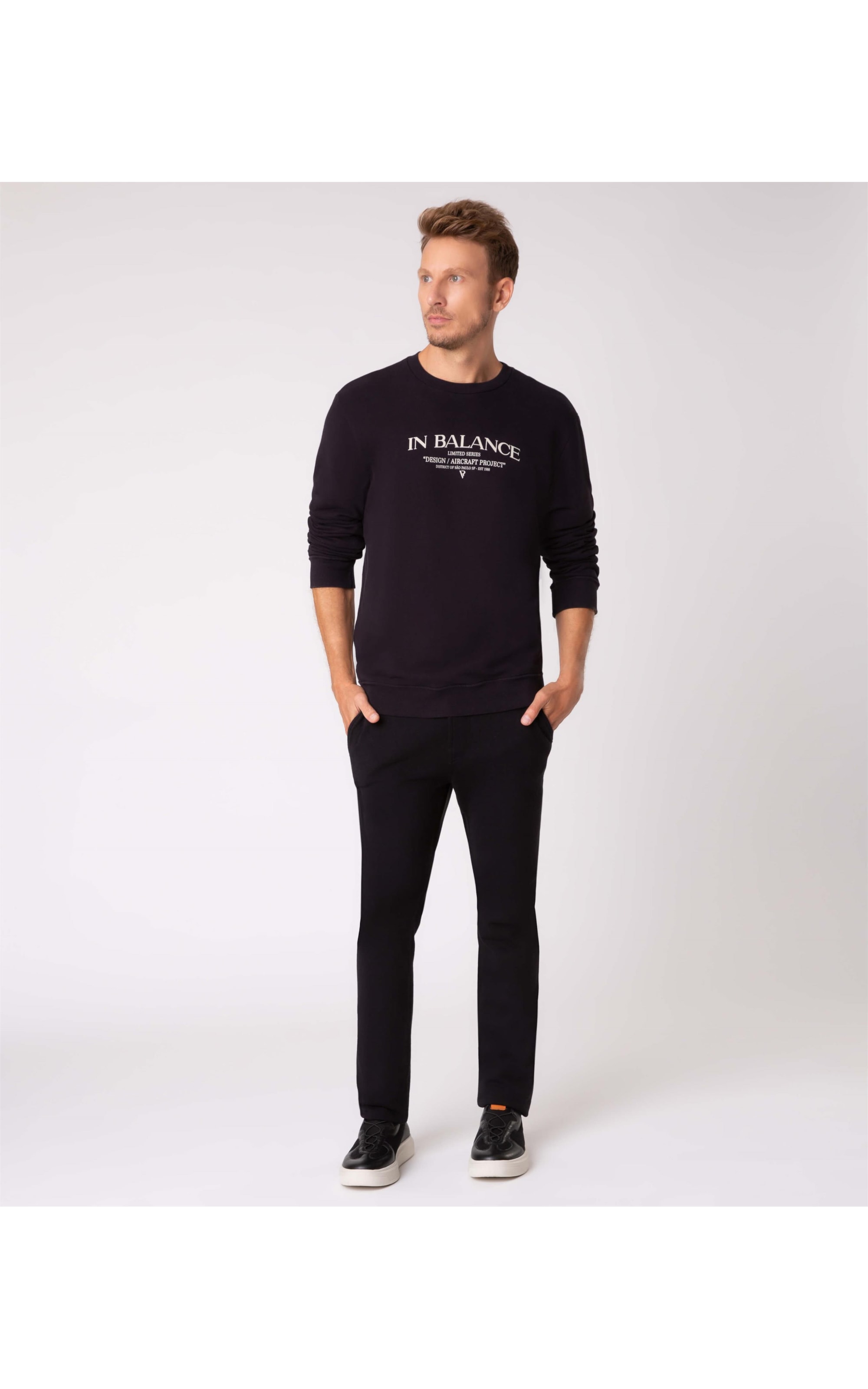 Moletom In Balance Preto
