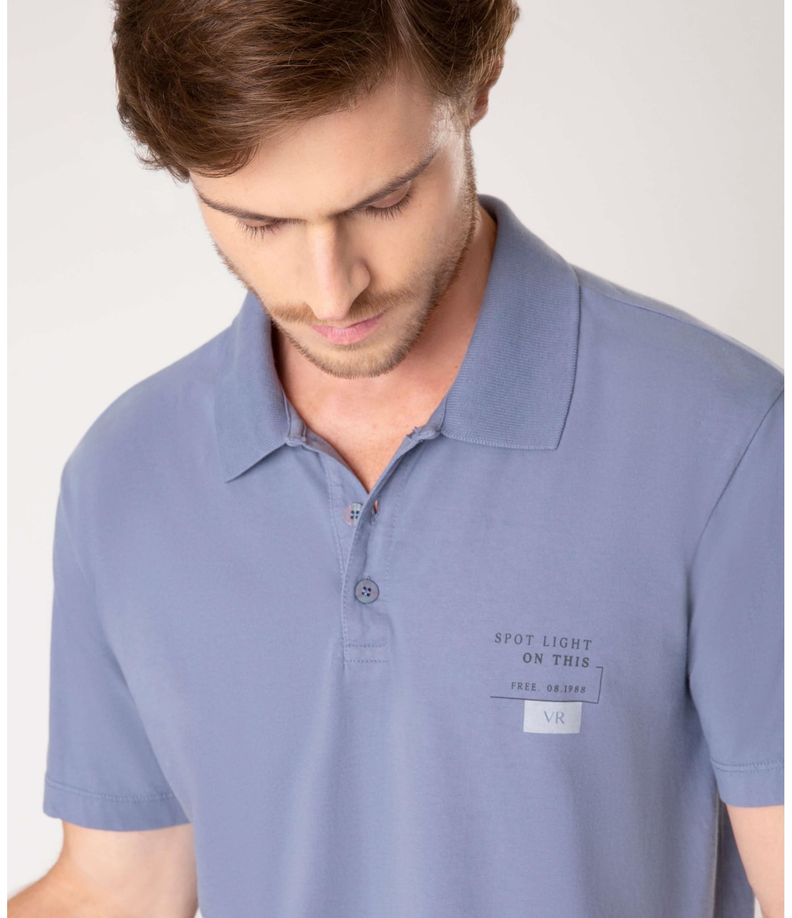Polo Malha Estampa Spot Light Azul Jeans