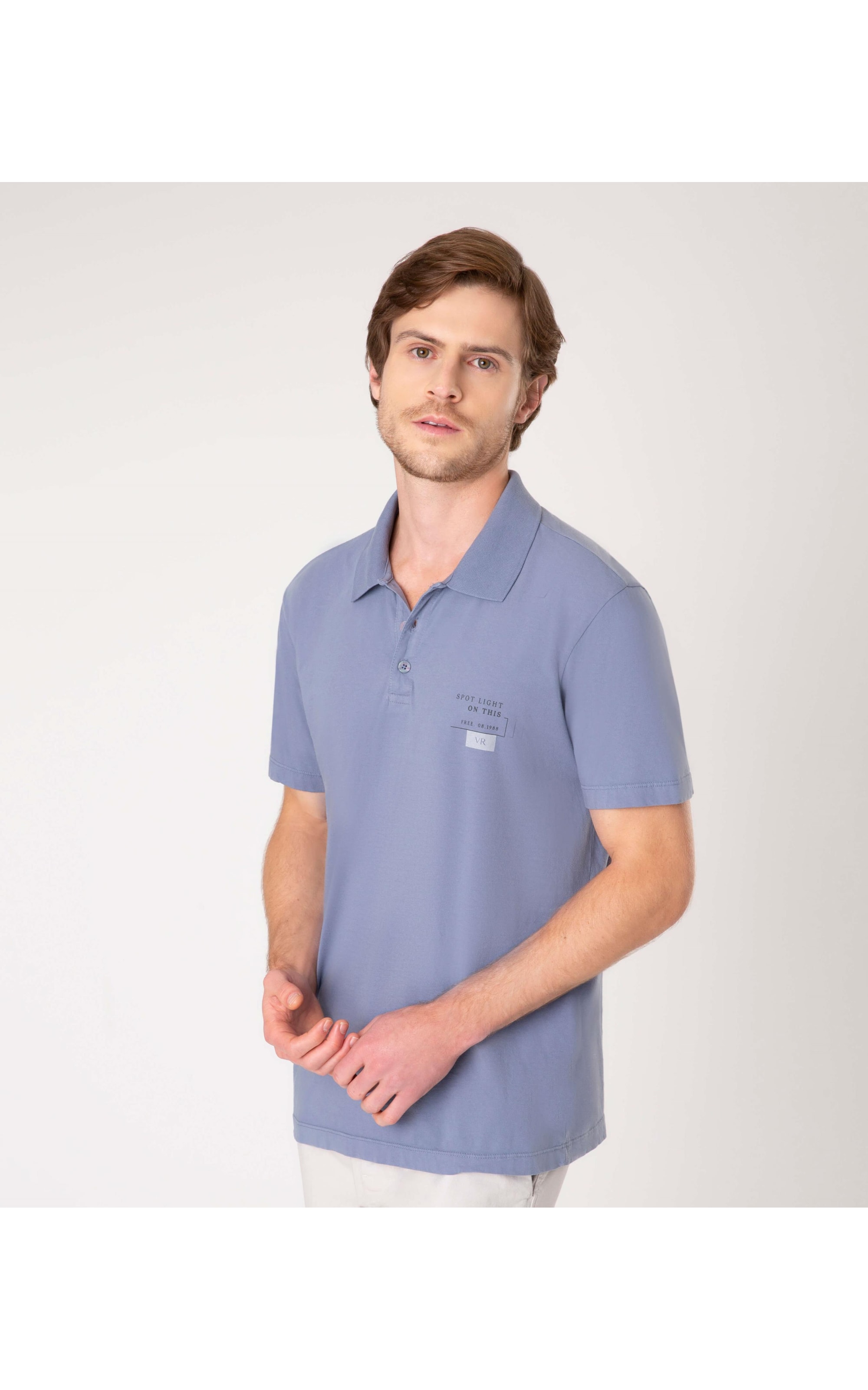 Polo Malha Estampa Spot Light Azul Jeans