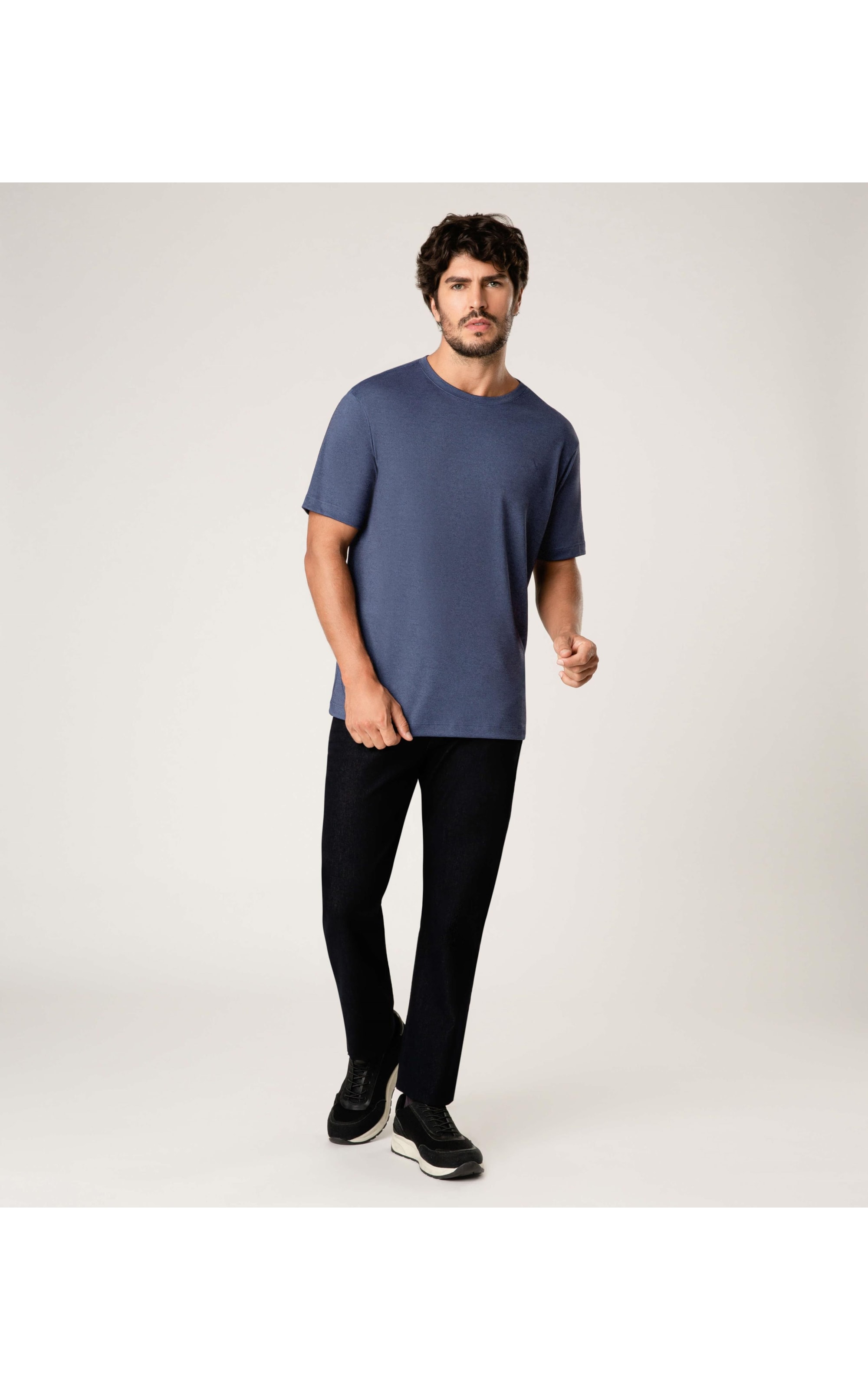 T-Shirt Interlock Básica Azul Pervante