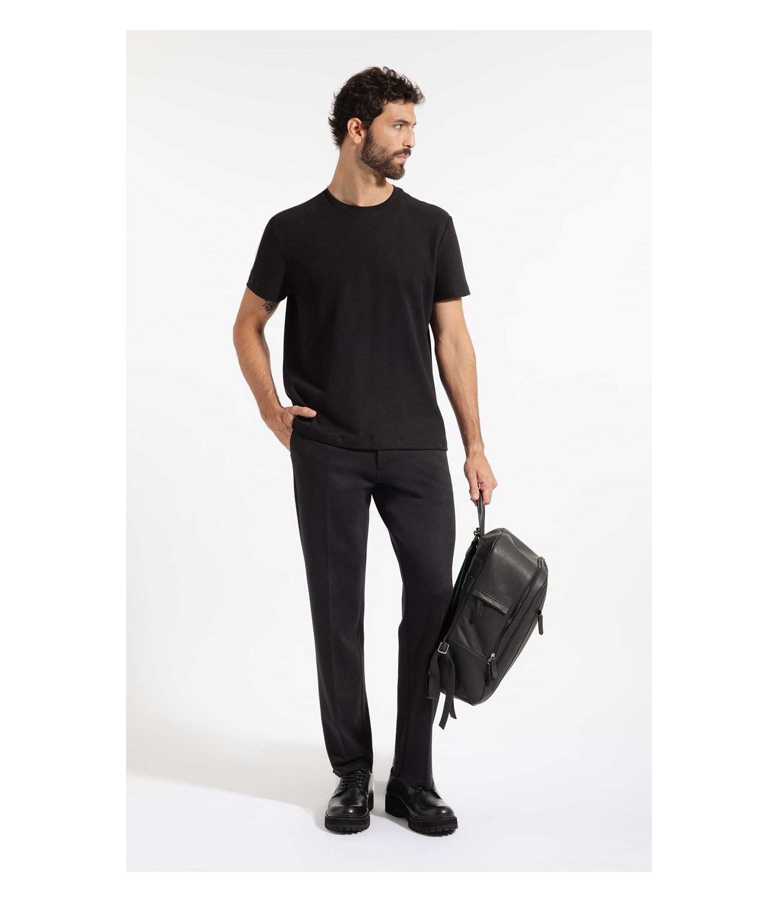 T-Shirt Malha New Dot Preto