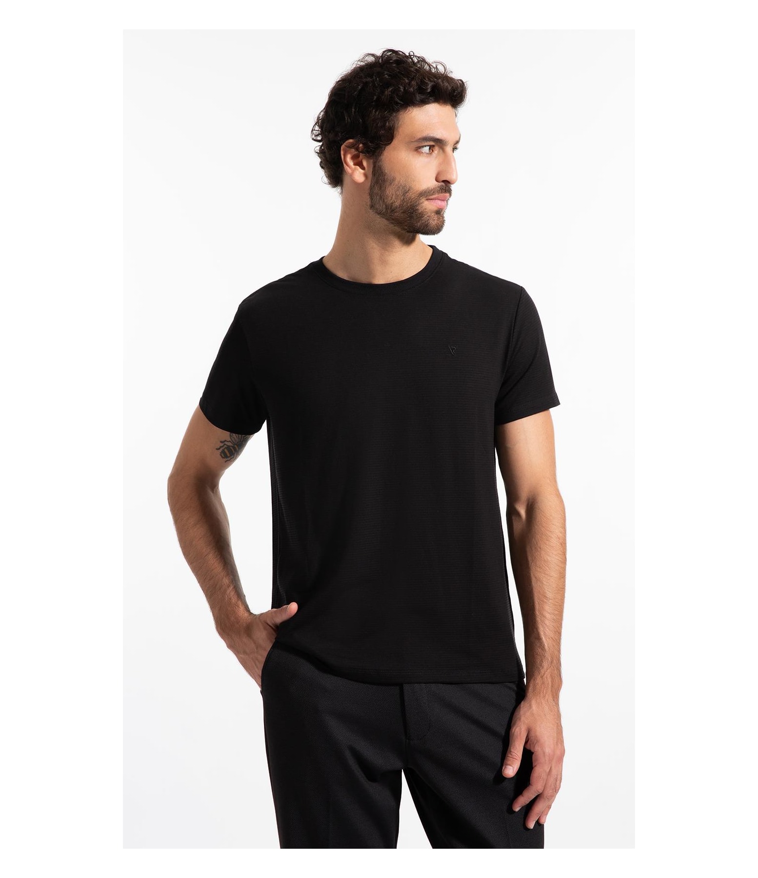 T-Shirt Mc Listrado Modal Classic Preto