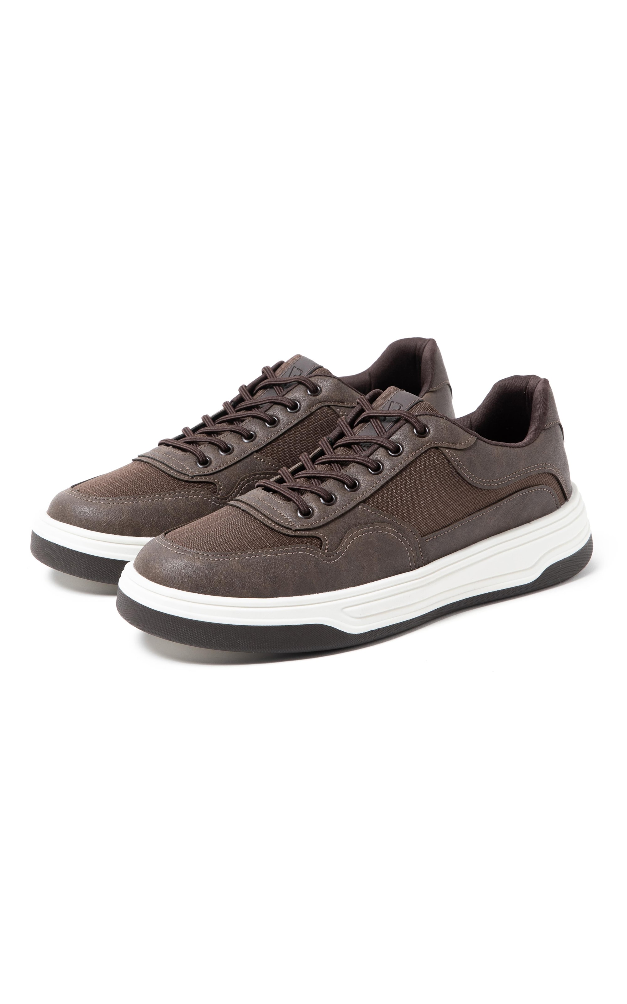 Tenis Adam Marrom