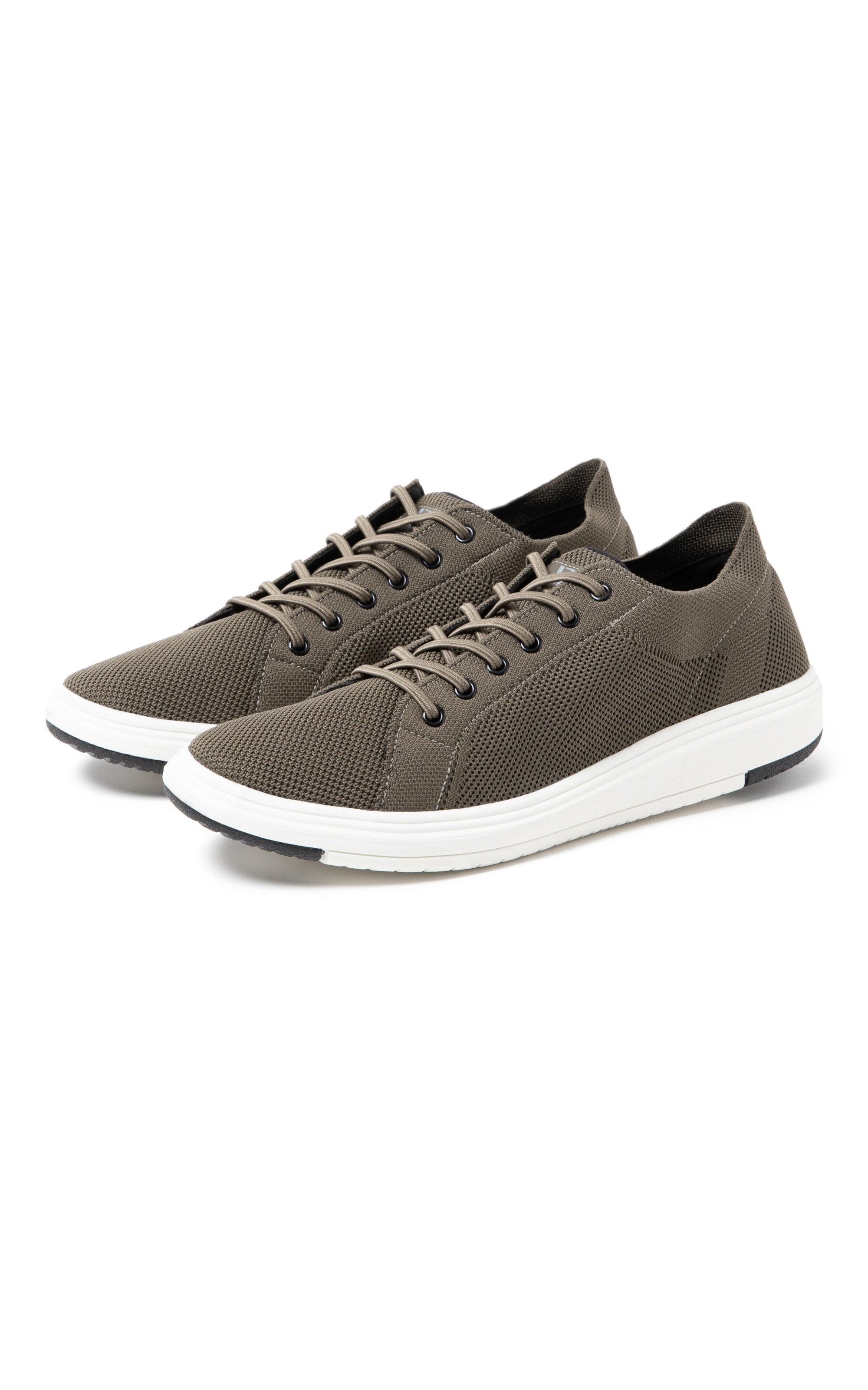 Tenis Daniel Musgo