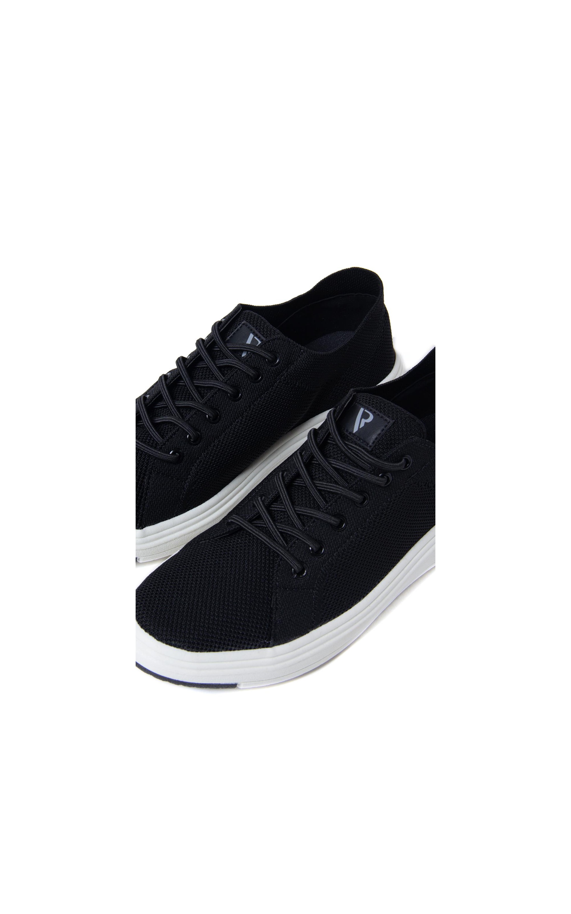 Tenis Daniel Preto