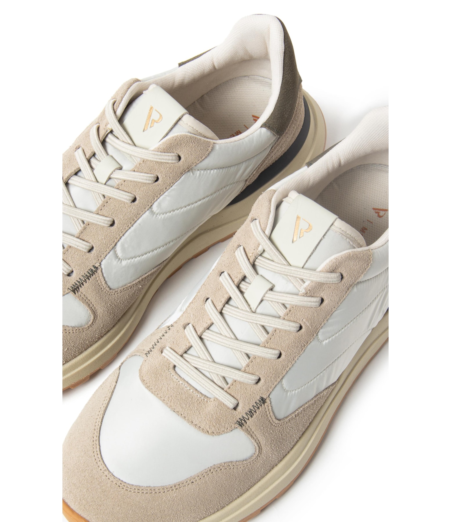 Tenis Tom Areia
