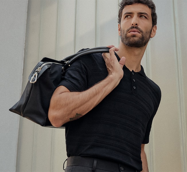 Campanha modelo VR Collezioni Campanha modelo VR Collezioni