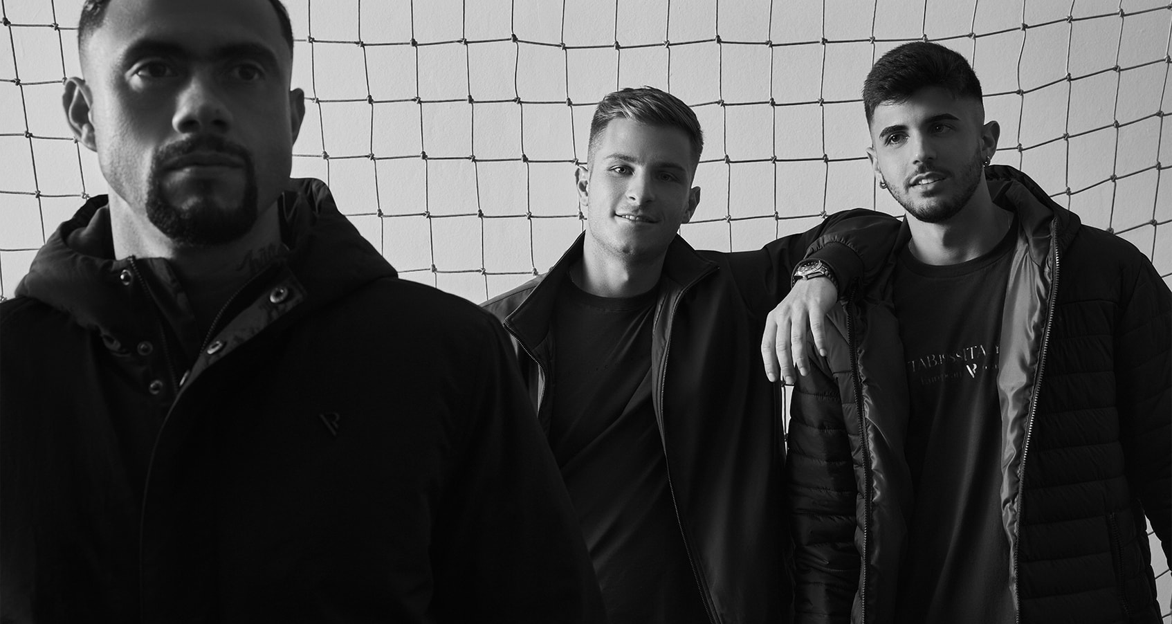 Campanha modelo VR Collezioni Campanha modelo VR Collezioni